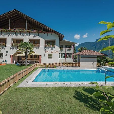 Ferienwohnungen Hof Im Feld Kurtatsch Exterior foto